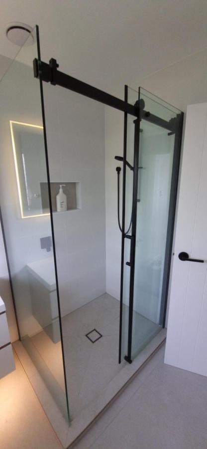 Inner City 2 Bedroom Unit هاملتون المظهر الخارجي الصورة